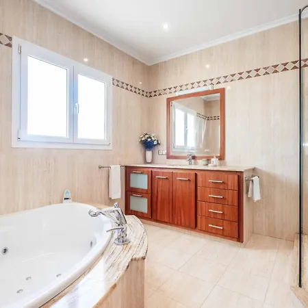 Samarador Cala'N Blanes (Menorca)