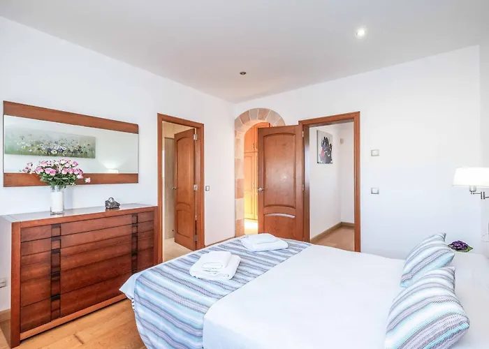 Villa Samarador Cala'N Blanes (Menorca)